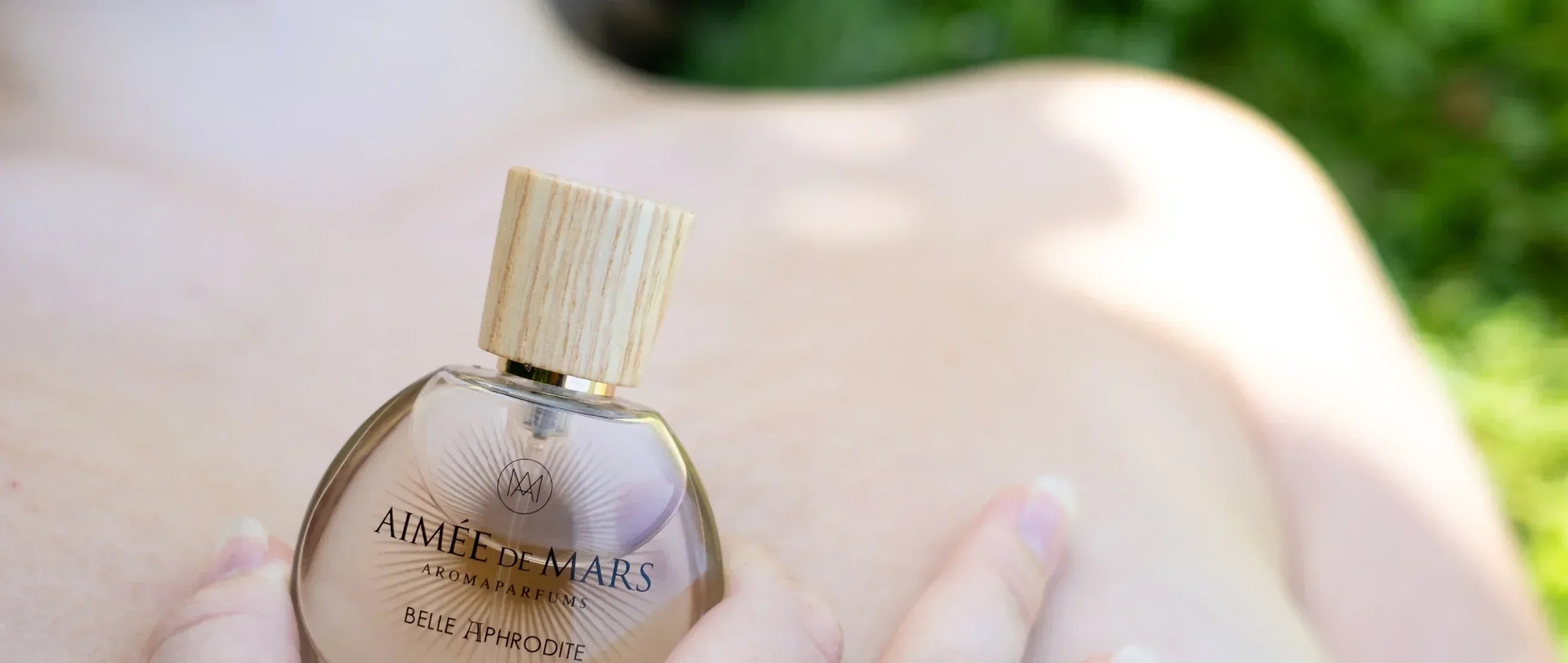 Parfum Aimée de Mars, Belle Aphrodite, sur peau nue